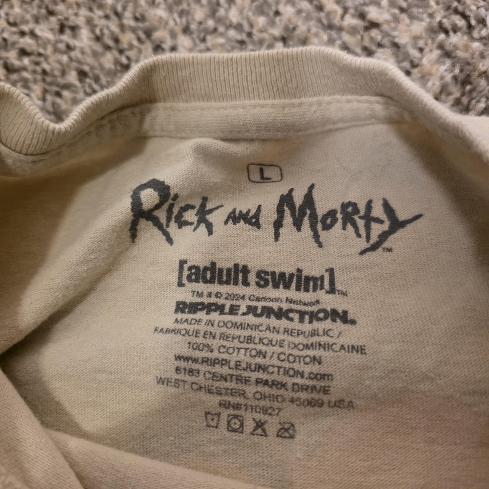 Rick And Morty Shirt Mens Large Beige Ripple Junction Graphic Adult Swim Tee - Picture 4 of 5